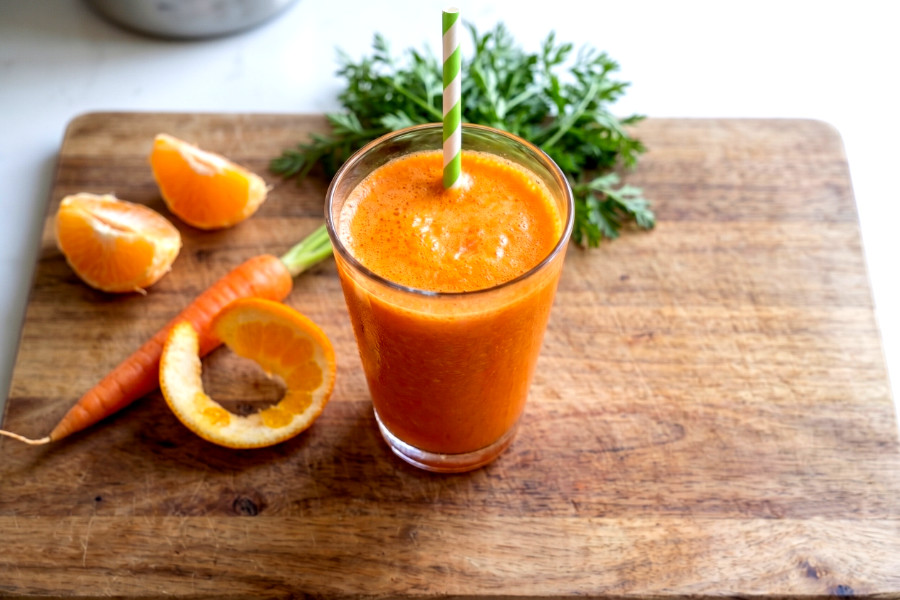 Energizing Carrot and Orange Juice