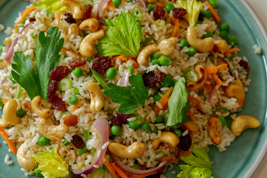 Aromatic Vegetable and Cashew Pilaf