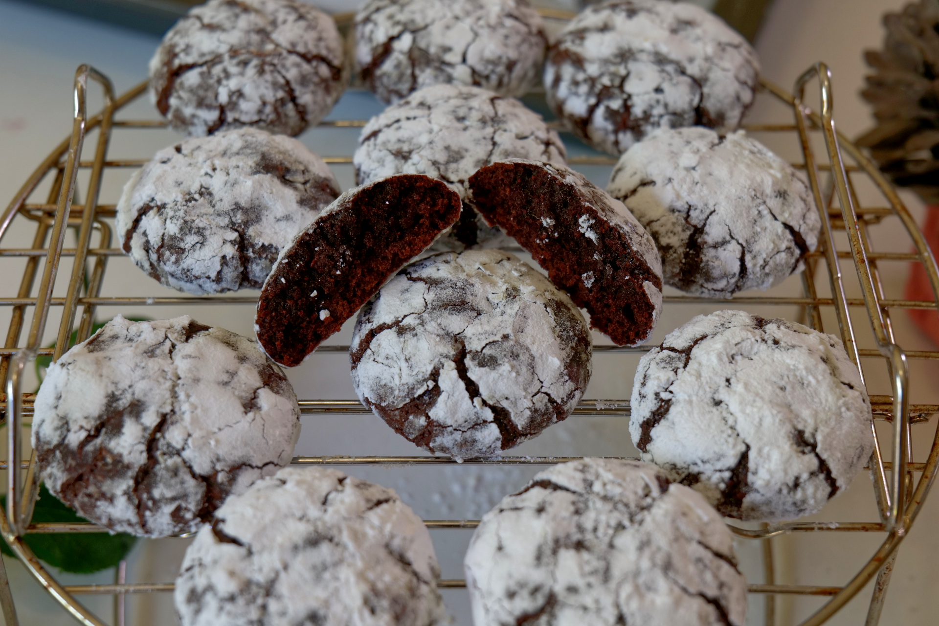 Chocolate Crinkle Cookies