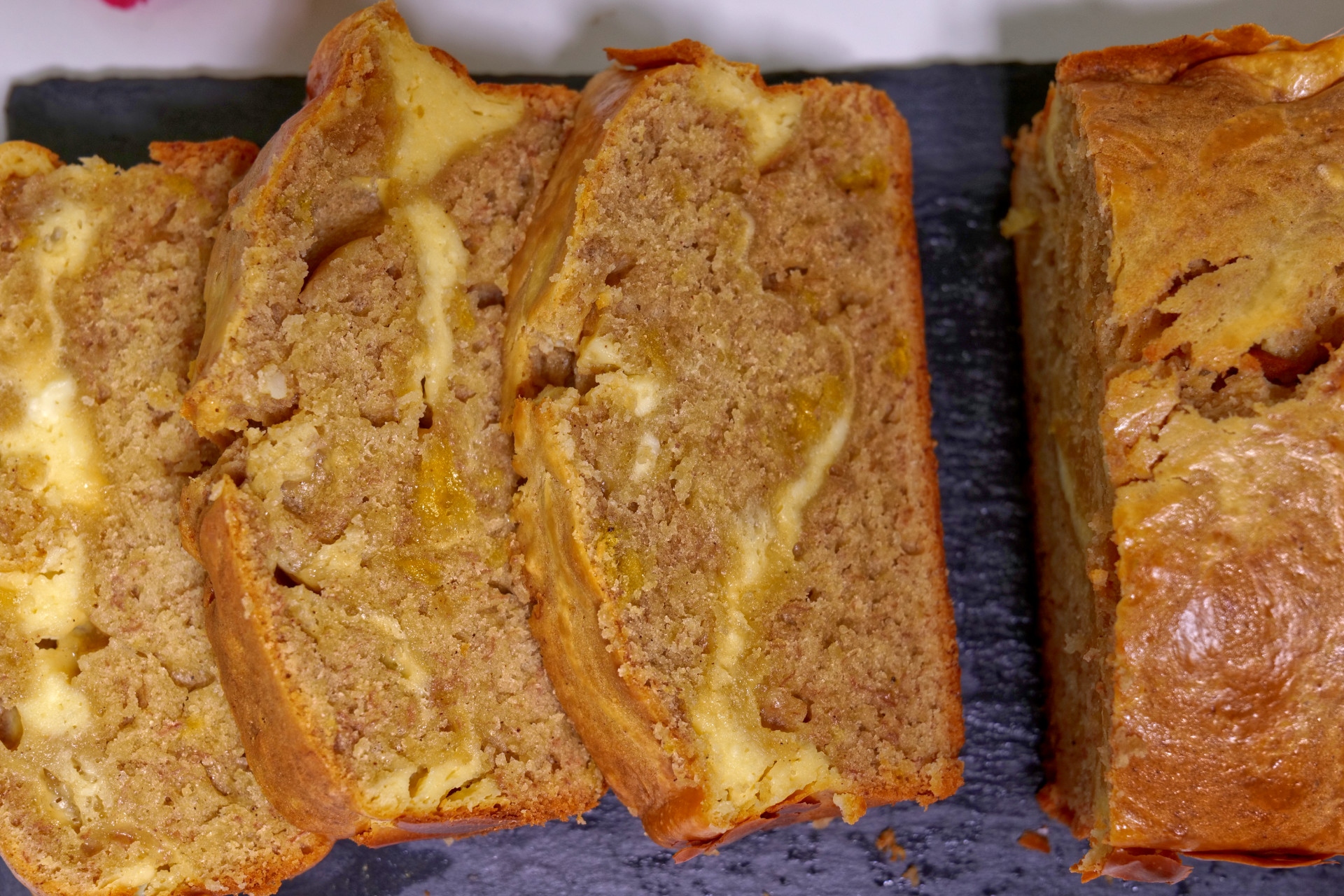 Cream cheese Banana Bread