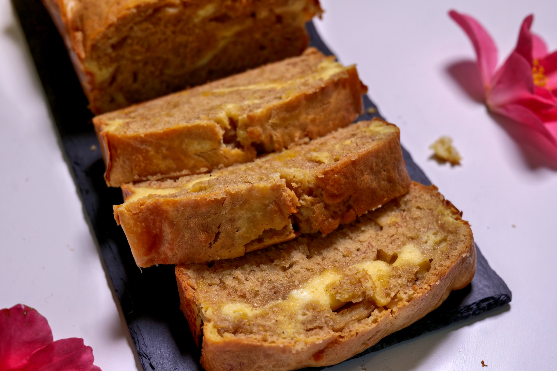 Cream cheese Banana Bread