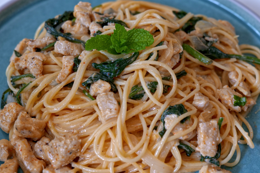 Creamy Lemon Butter Chicken Spaghetti