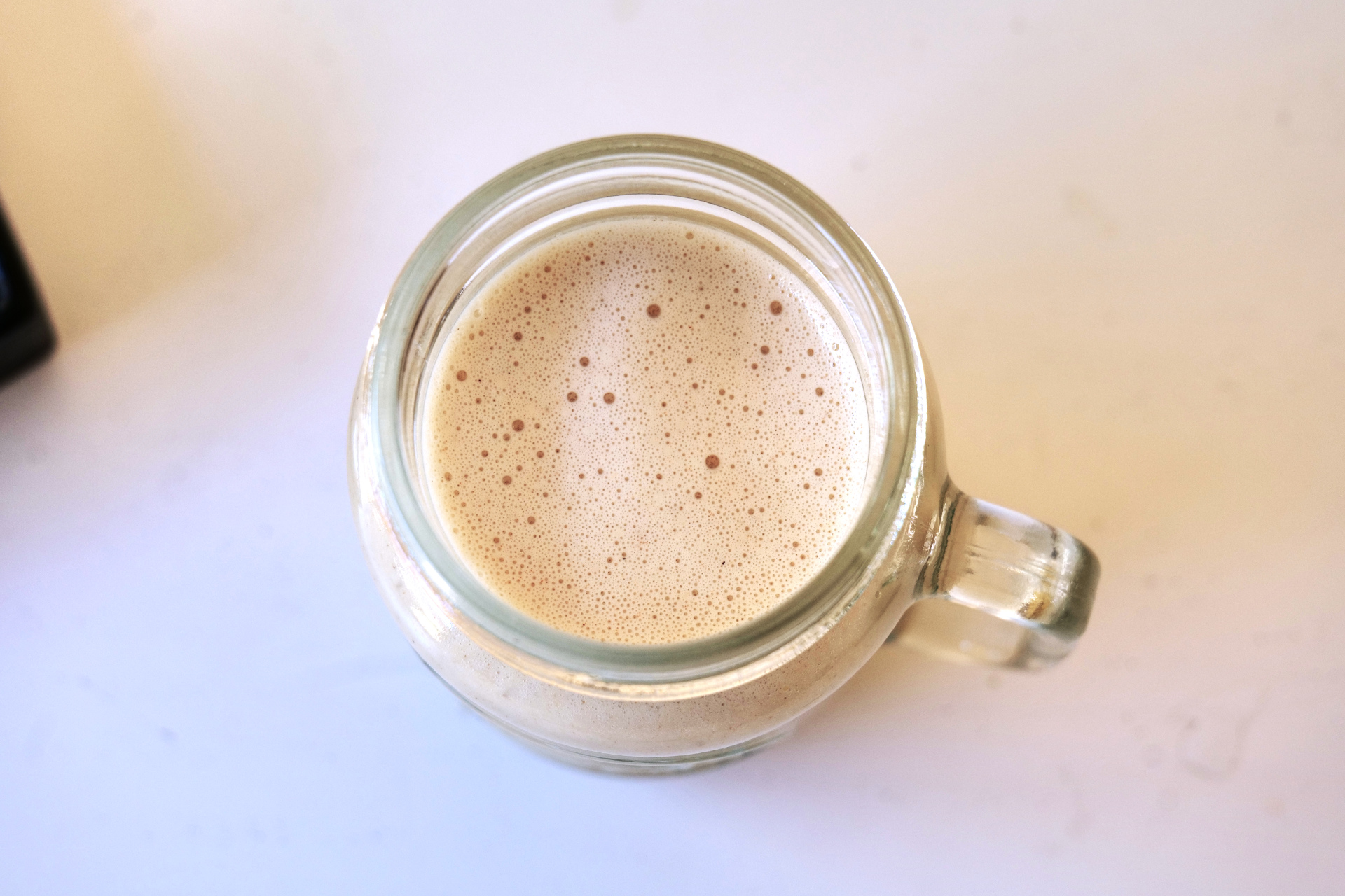 Creamy Date and Oat Smoothie