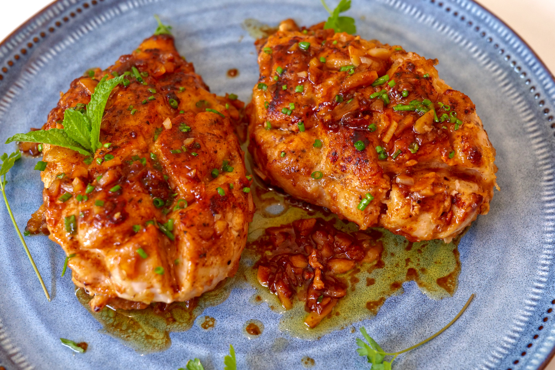 Honey-Glazed Garlic Chicken 
