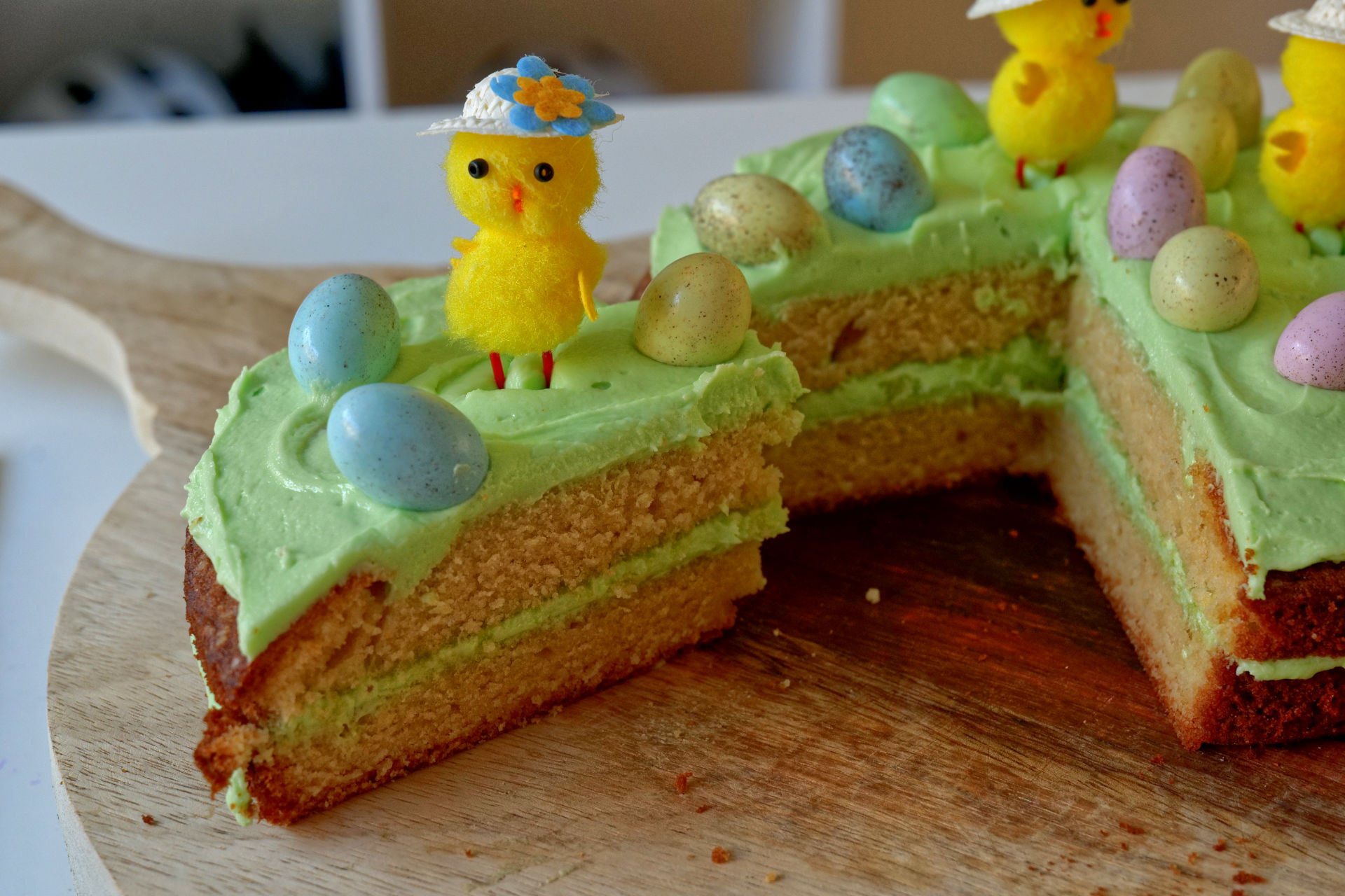 Last Minute Easter Cake