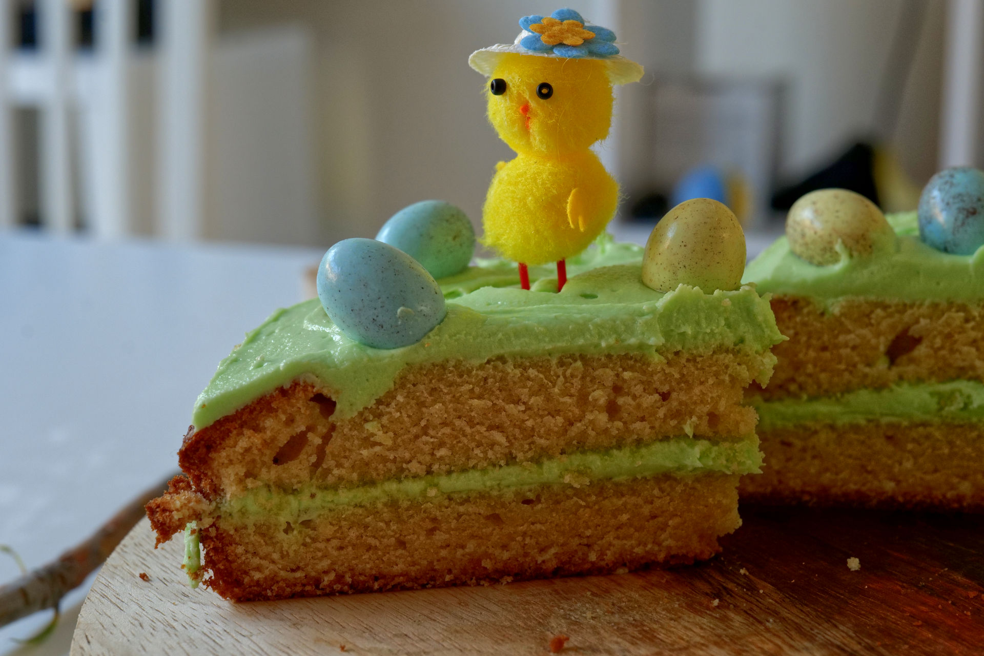 Last Minute Easter Cake
