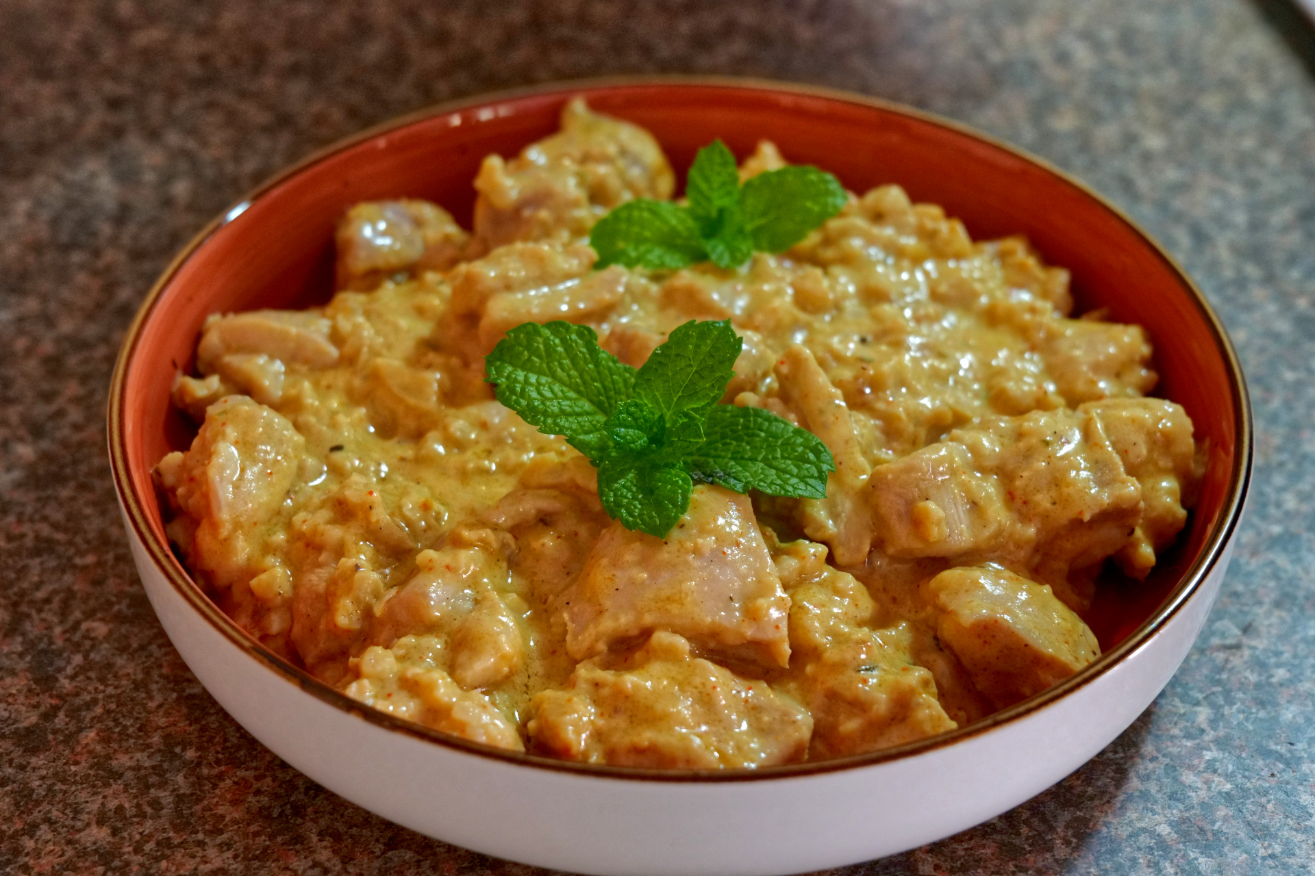 Reshmi Chicken Masala