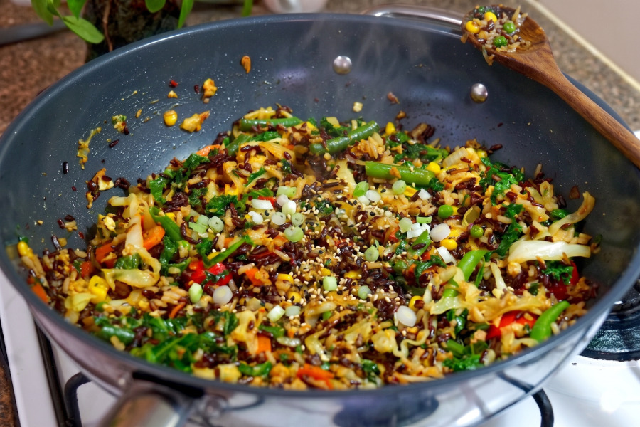 Cozy & Nutrient-Dense Tuna and Veggie Mixed Rice