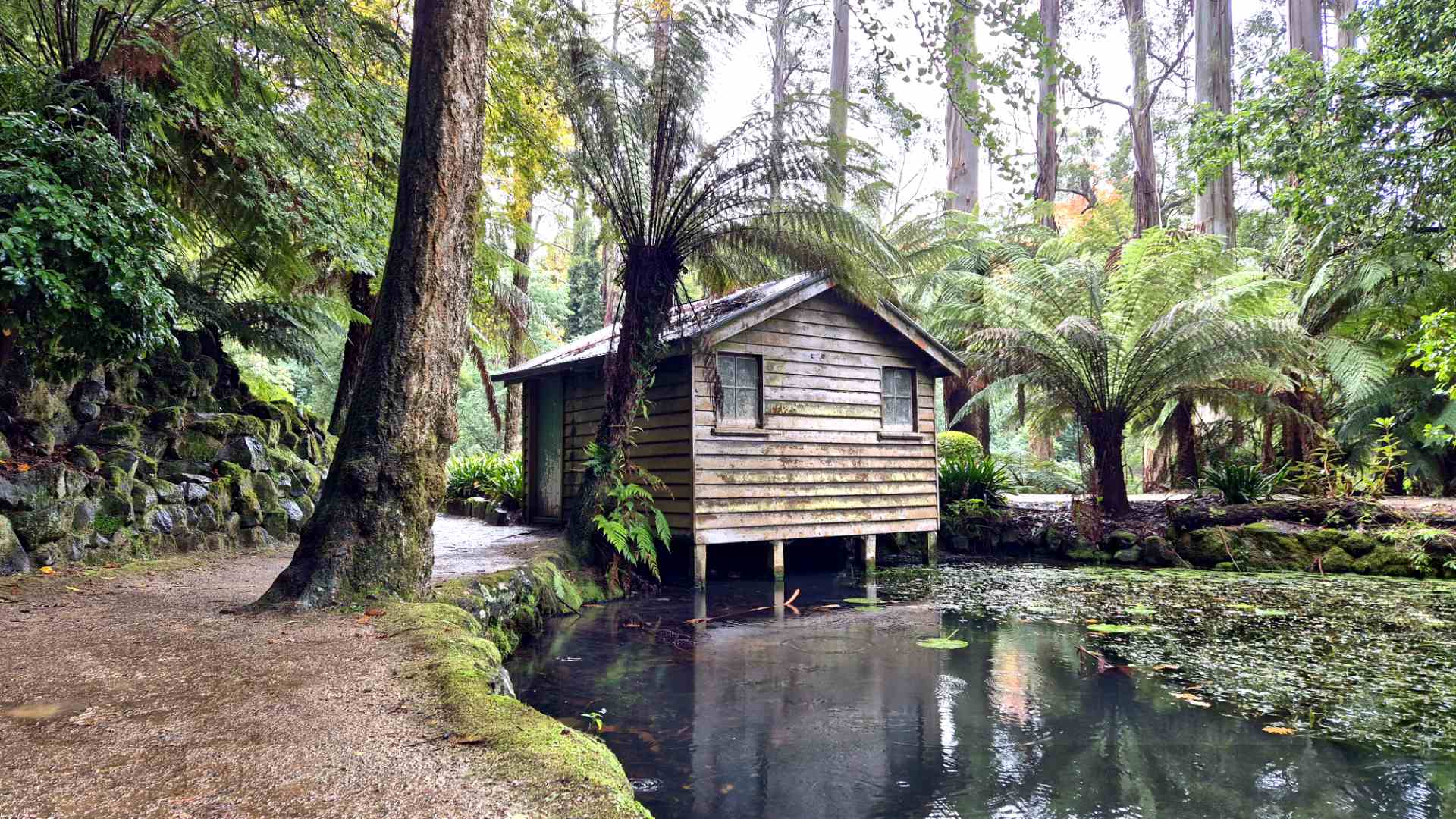 Alfred Nicholas Memorial Gardens